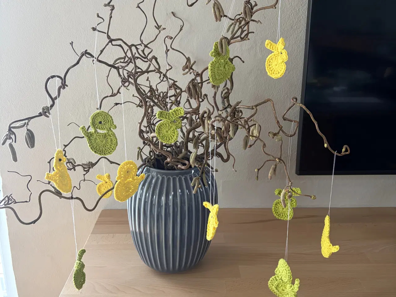 Billede 1 - Hæklet påskepynt 