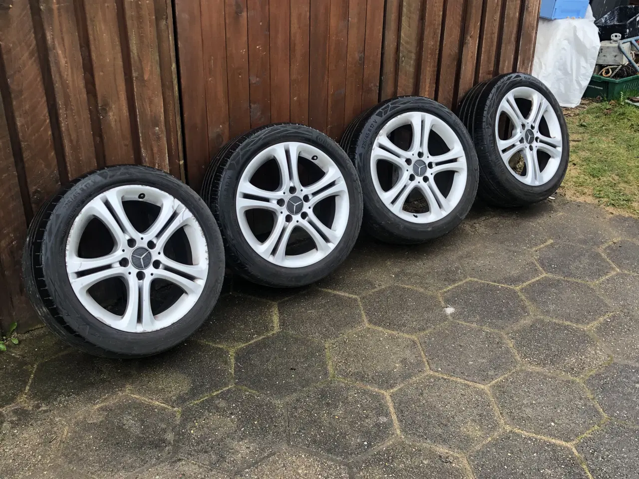 Billede 1 - Alufælge mercedes A180 w176