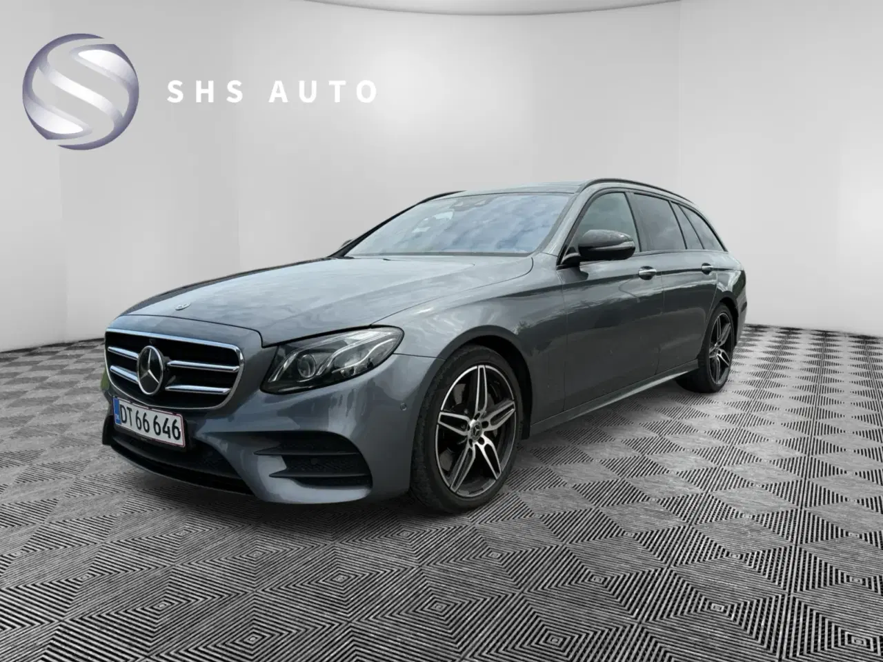 Billede 1 - Mercedes E350 d 3,0 AMG Line stc. aut. 4Matic