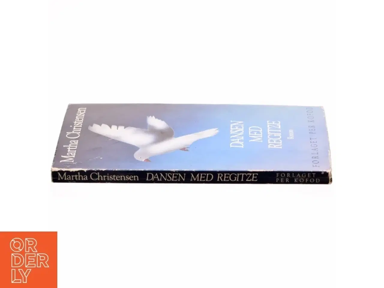 Billede 2 - Dansen med Regitze af Martha Christensen