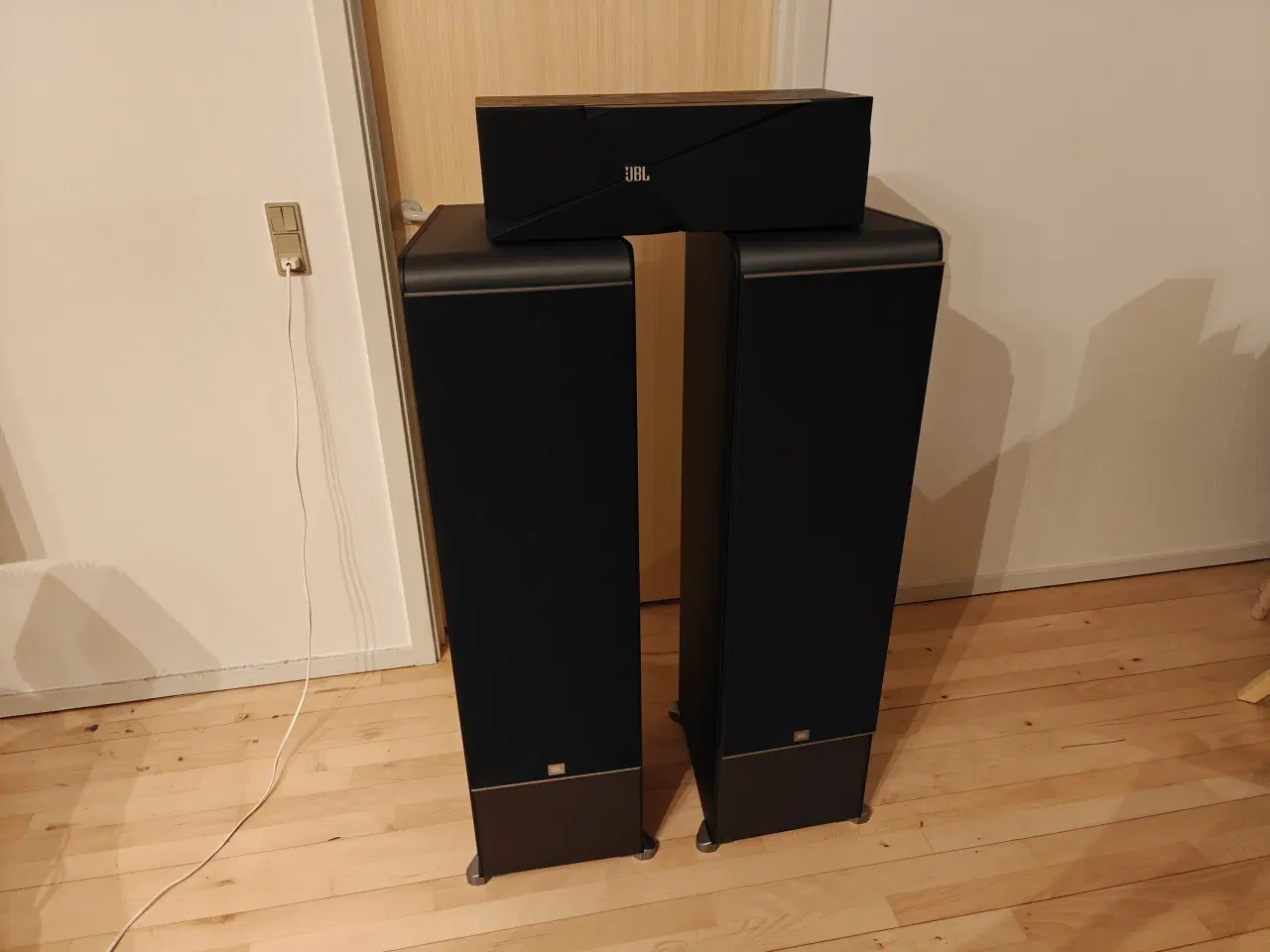 Billede 4 - JBL ES 100 gulvhøjtaler sæt + Pioneer AV Reciever