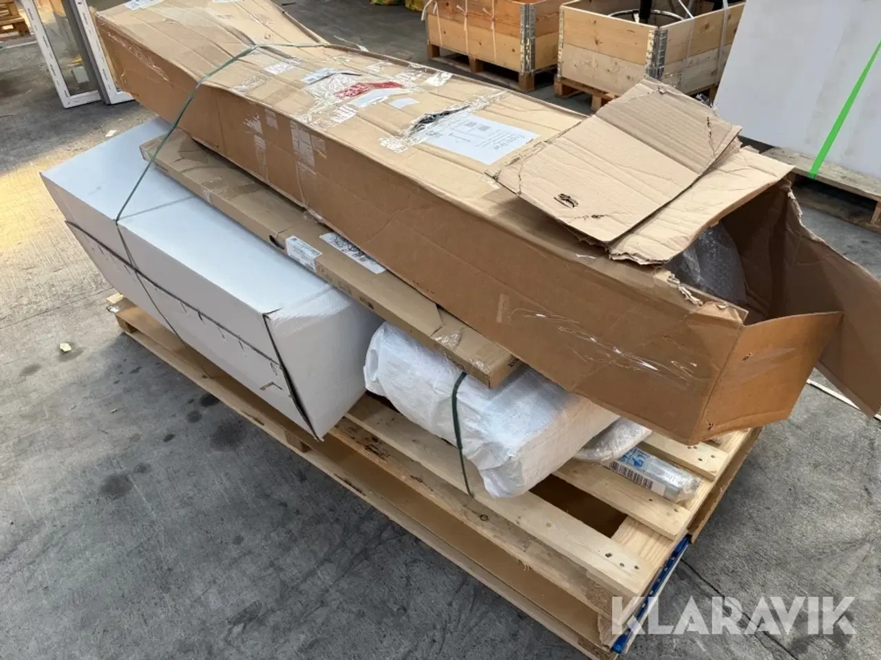 Billede 2 - Lot - vandpost, isoleret rør, gevindstænger og øvrigt