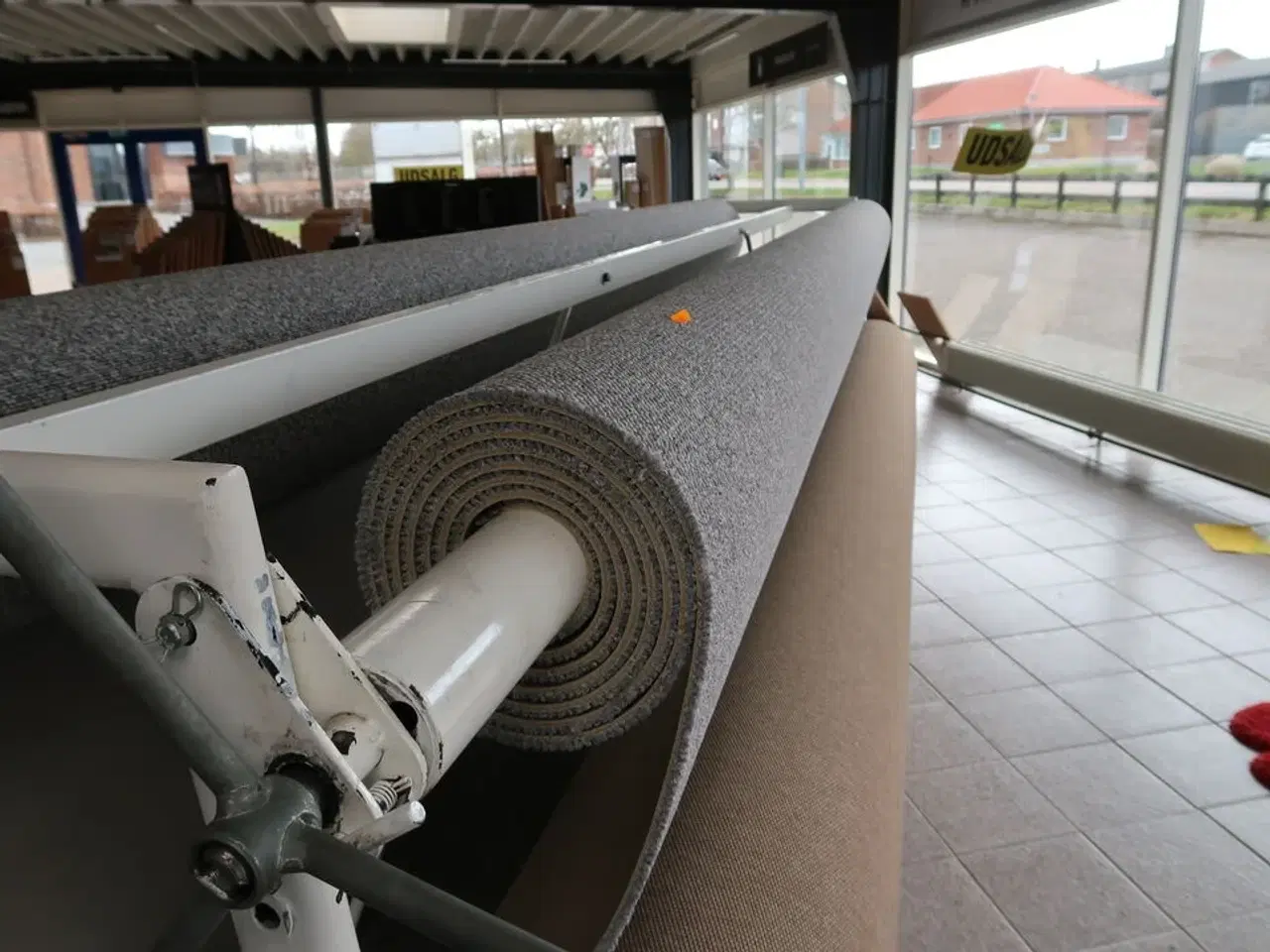 Billede 2 - Rulle gulvtæppe