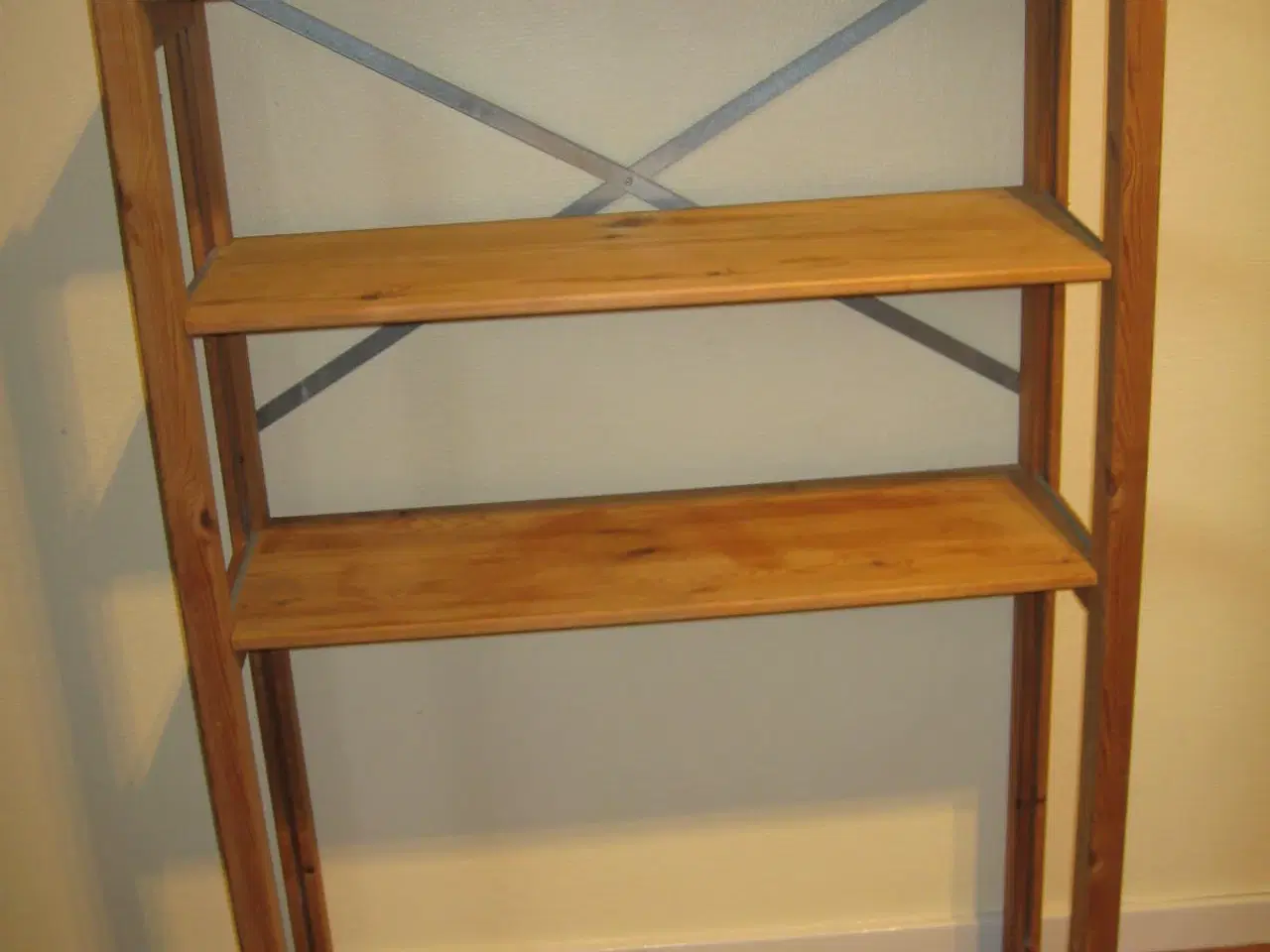 Billede 1 - ABC StigeReol 30cm dyb med 3 hylder