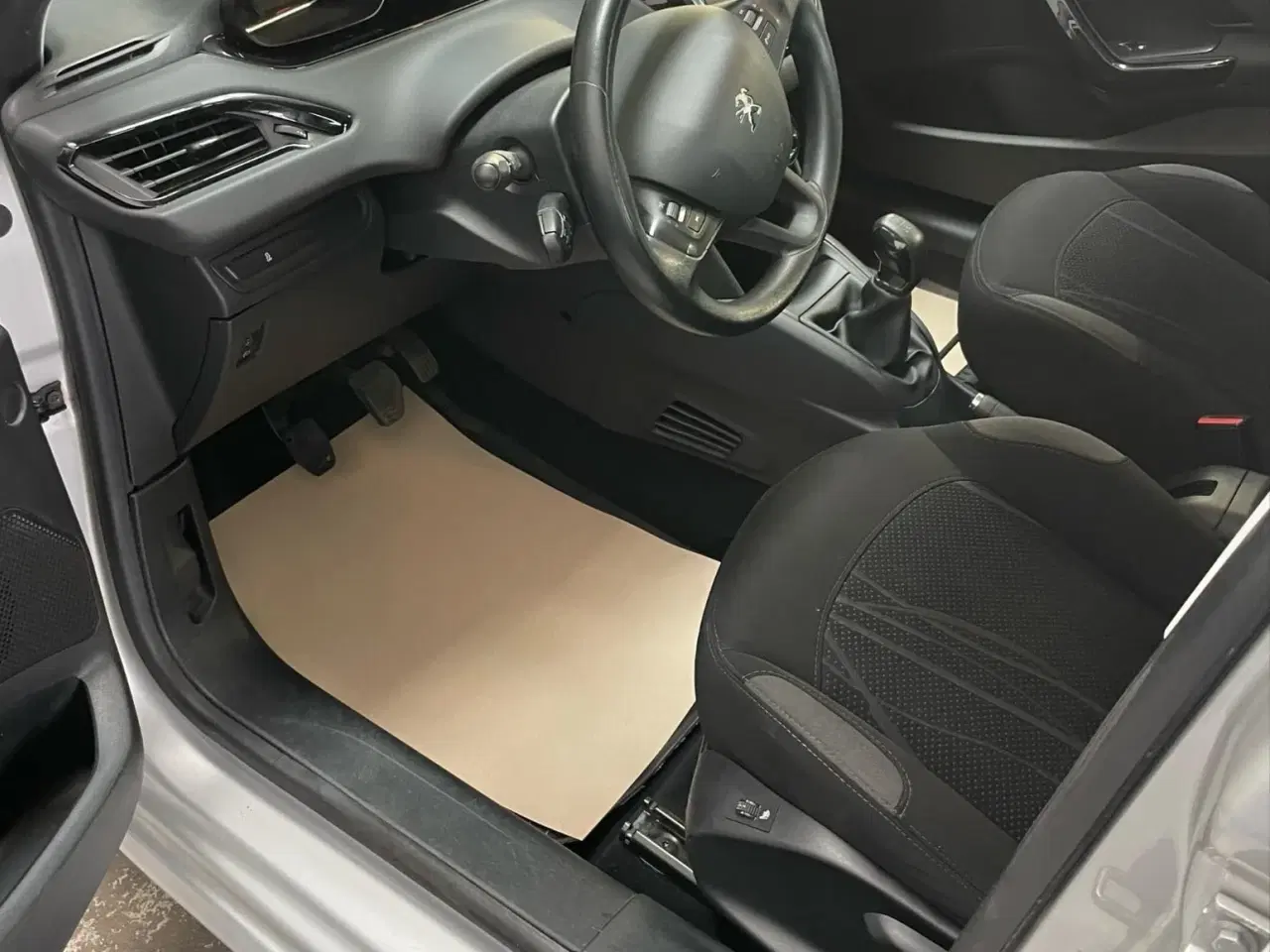 Billede 9 - Peugeot 208 1,2 VTi Style