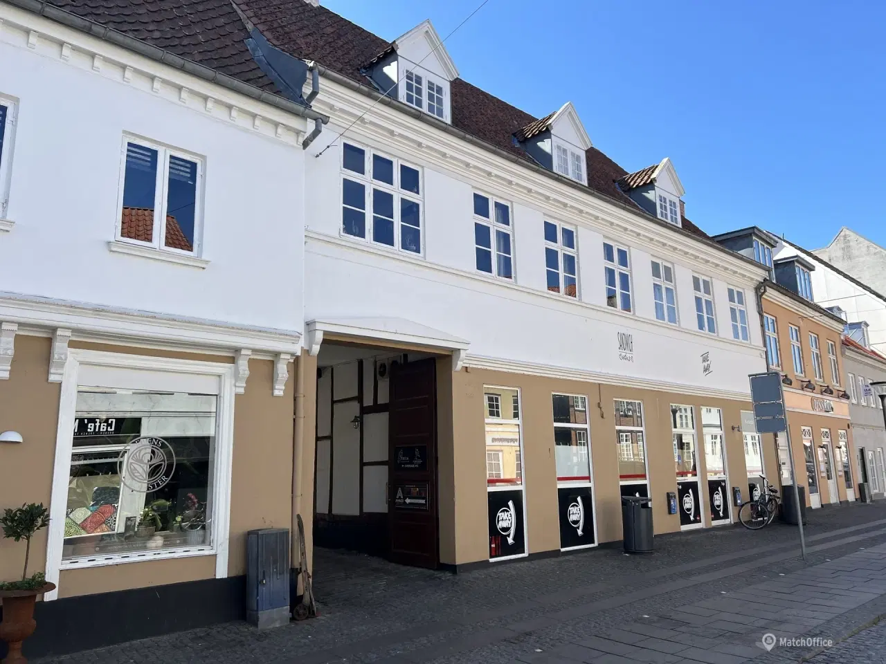 Billede 10 - Centalt beliggende erhvervslejemål
