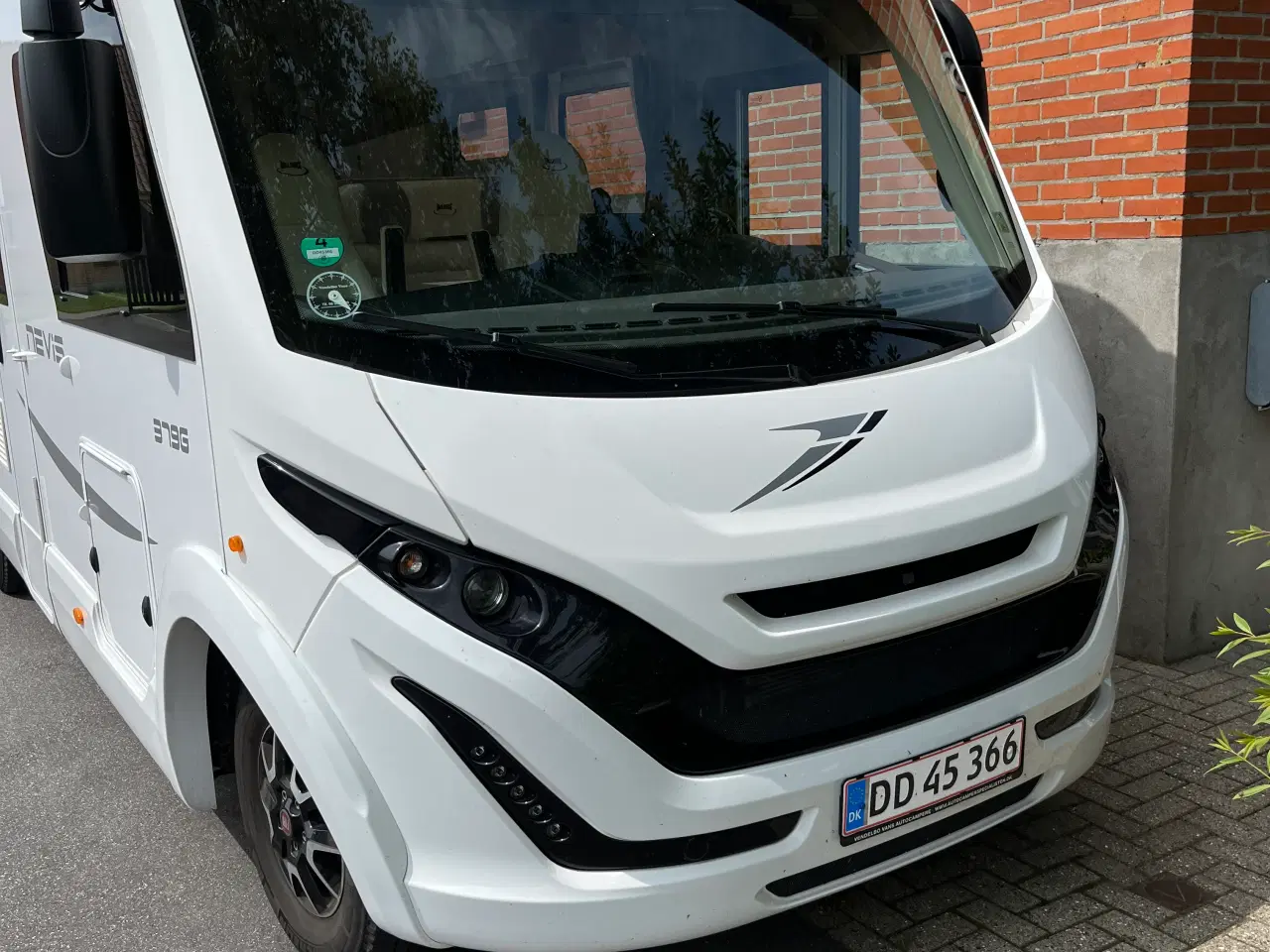 Billede 2 - autocamper mclouis nevis 379g