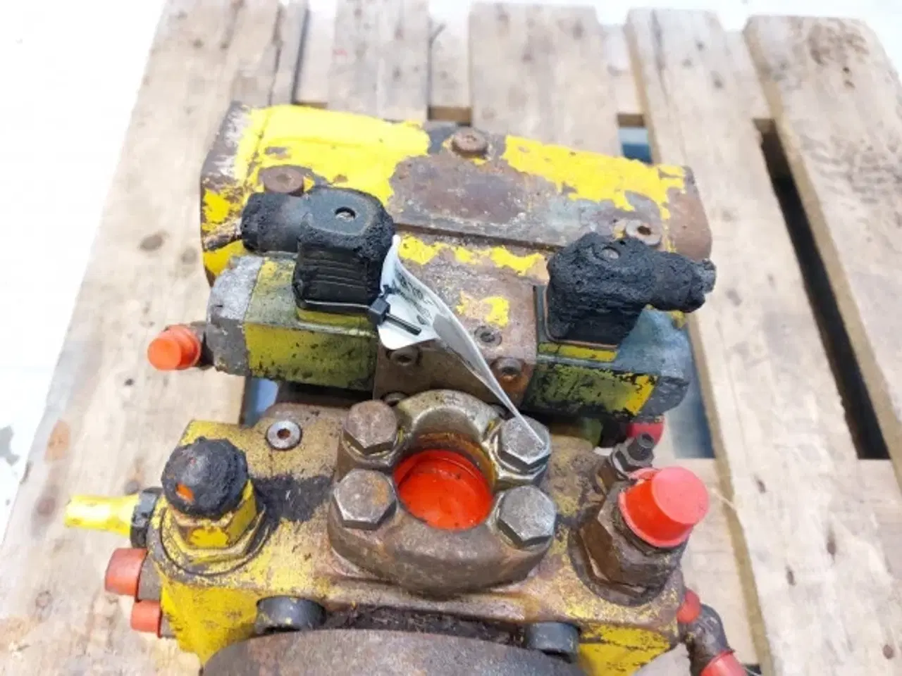 Billede 15 - Kramer 712 Hydraulikpumpe 0003618097