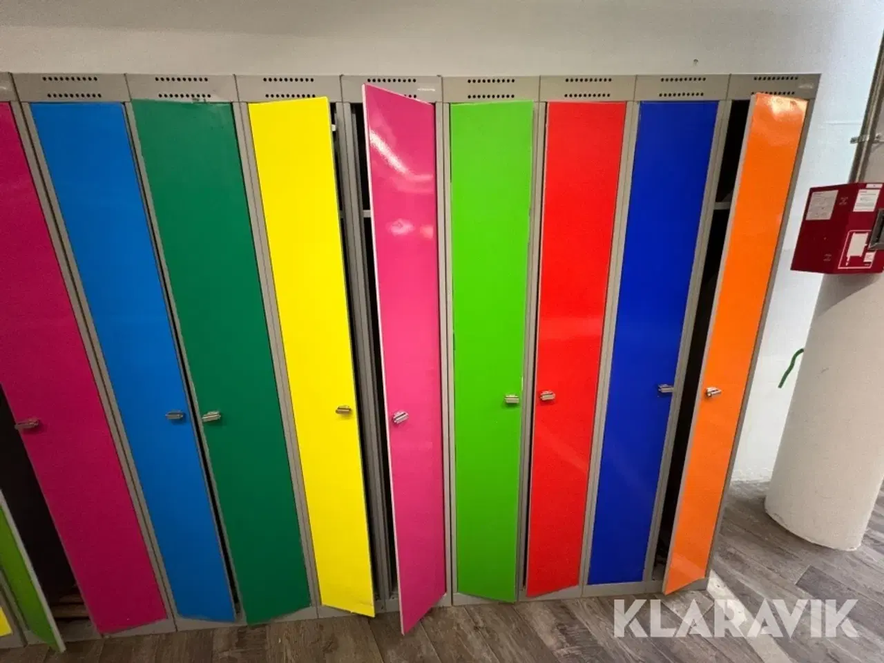 Billede 4 - Garderobeskabe - 16 styk