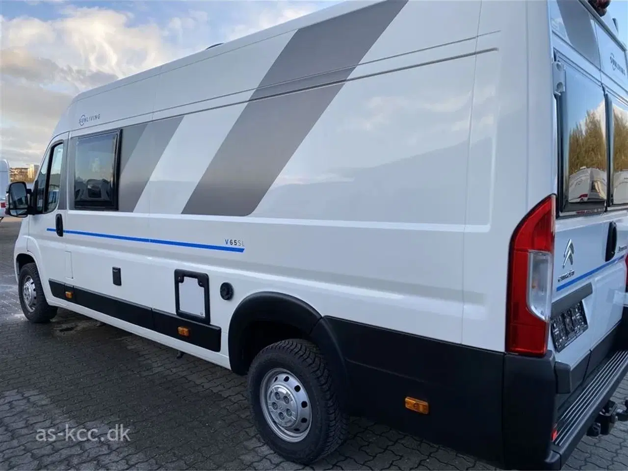 Billede 6 - 2021 - Sun Living V 65 SL   Adria Sun Living V 65 SL med to enkelt senge.