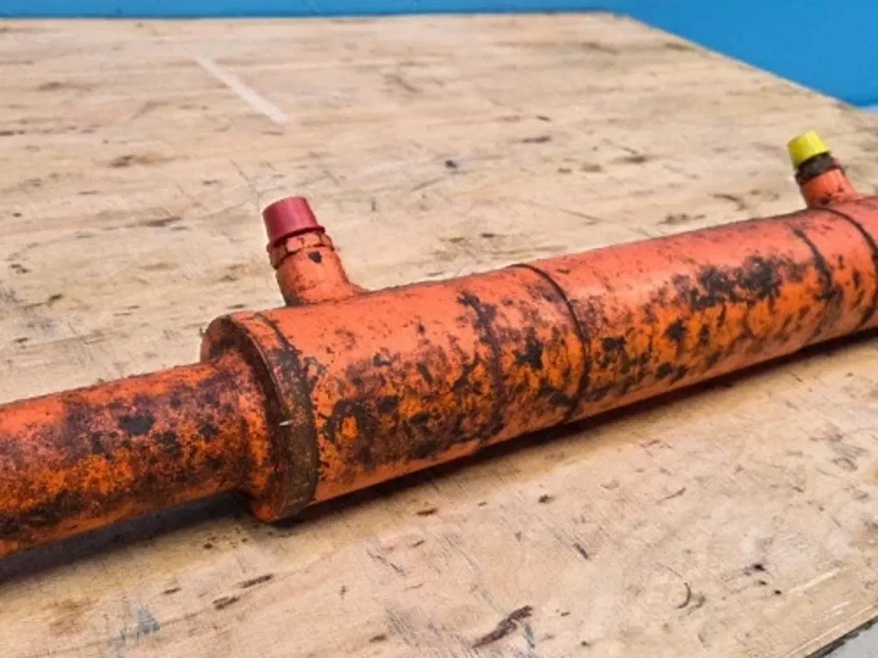 Billede 6 - Dronningborg D7000 Styrecylinder 28741028