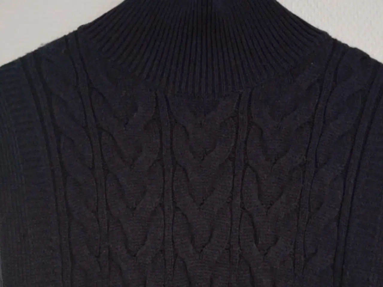 Billede 10 - Cos marineblå wool strik vest m bælte