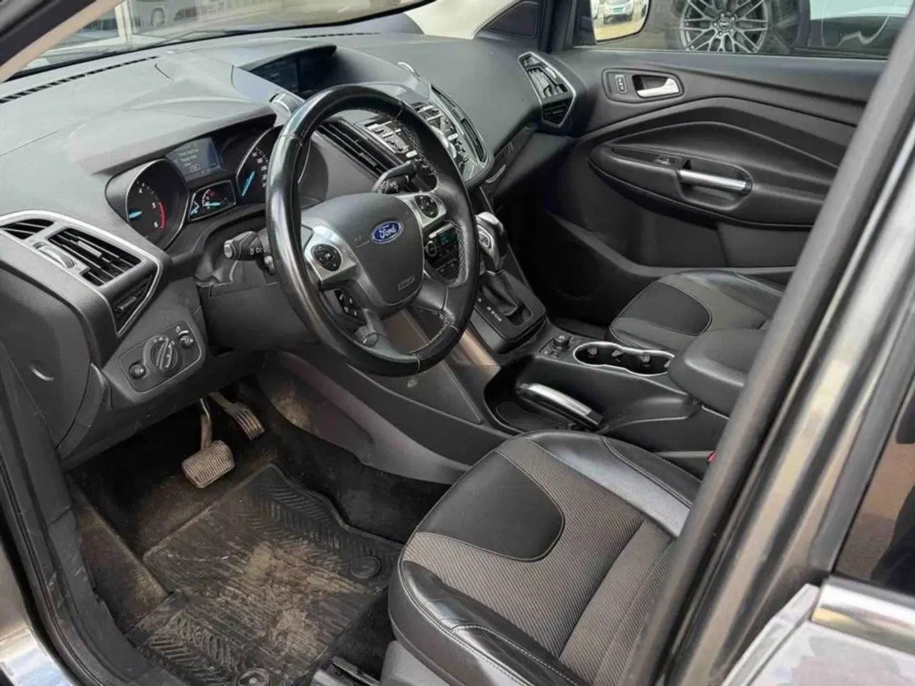 Billede 4 - Ford Kuga 2,0 TDCi Titanium 4x4 Powershift 163HK 5d 6g Aut.