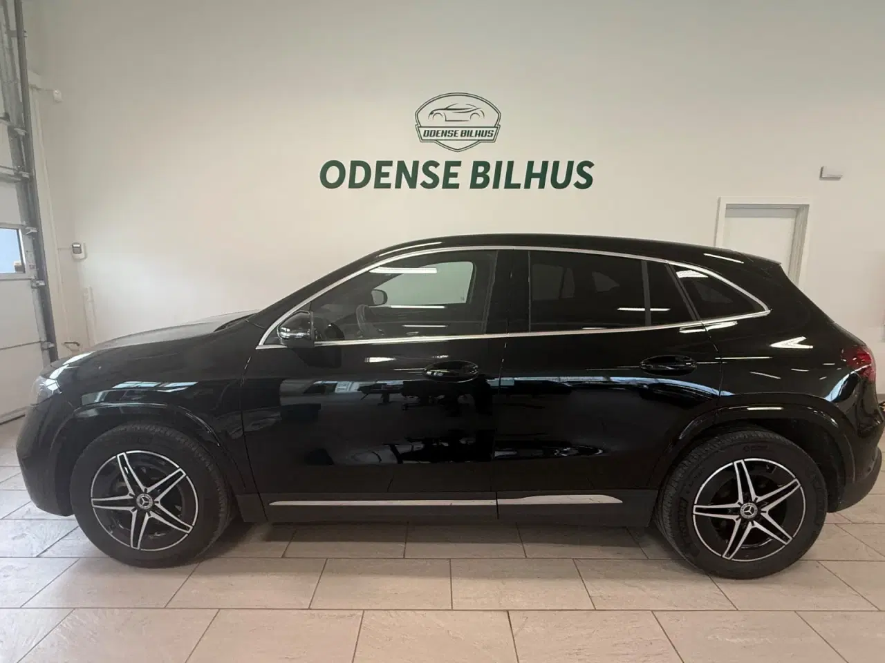 Billede 3 - Mercedes EQA250+  AMG Line