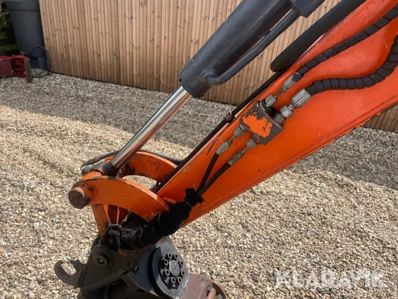 Billede 10 - Minigraver Hitachi ZX19U-5A-YR med Tiltfunktion