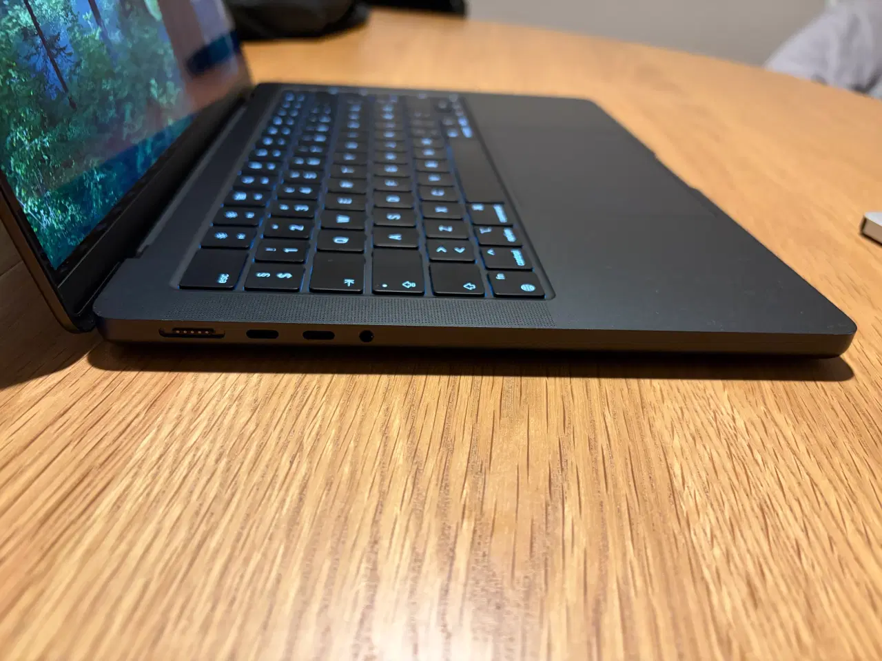 Billede 3 - Macbook Pro M3 Pro 512GB 18GB Ram