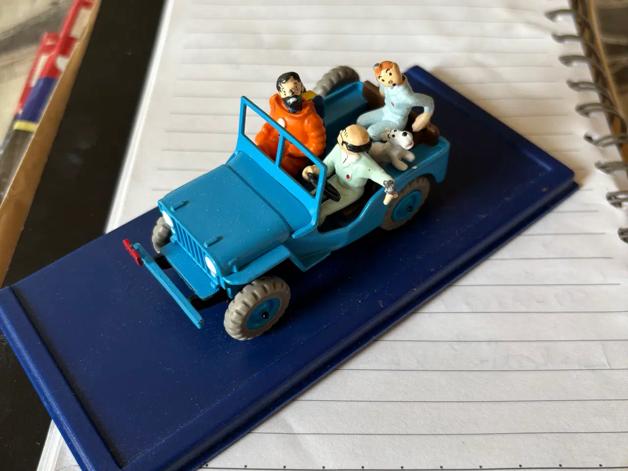 Billede 3 - Tintin, Terry, Kaptajn Haddoc, professor Tournesol