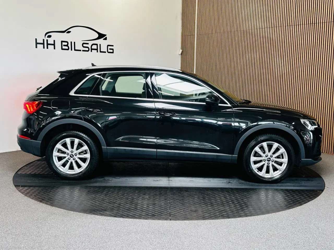 Billede 4 - Audi Q3 45 TFSi e Attitude+ S-tr.