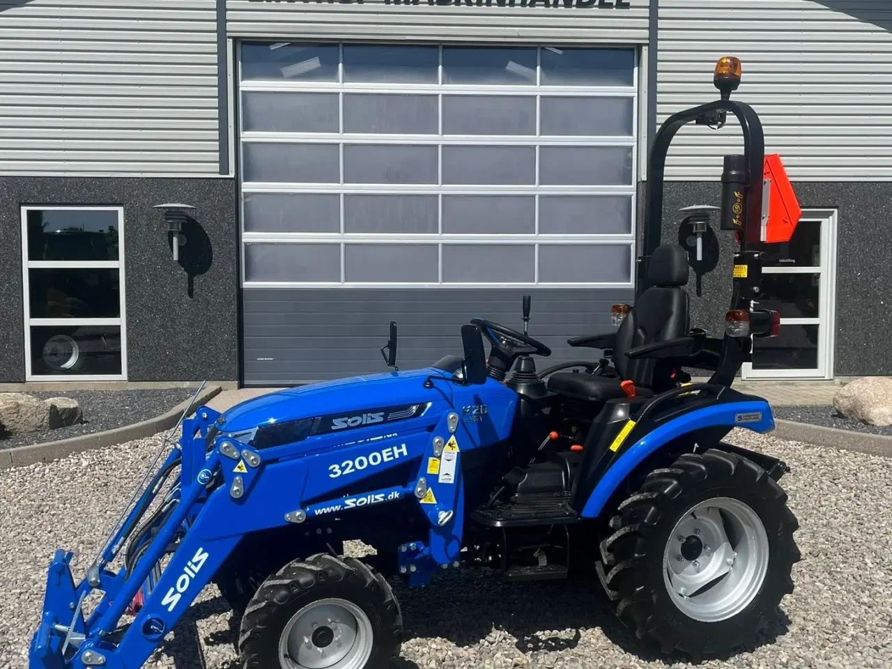 Billede 1 - Solis H26 HST Med Frontlæsser