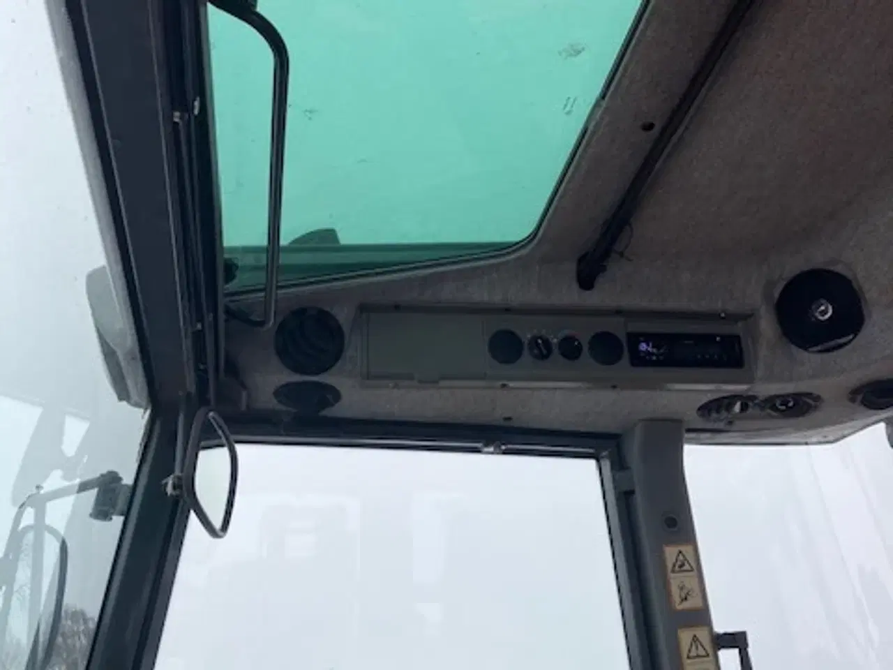 Billede 7 - Massey Ferguson 4245 med frontlæsser og frontlift