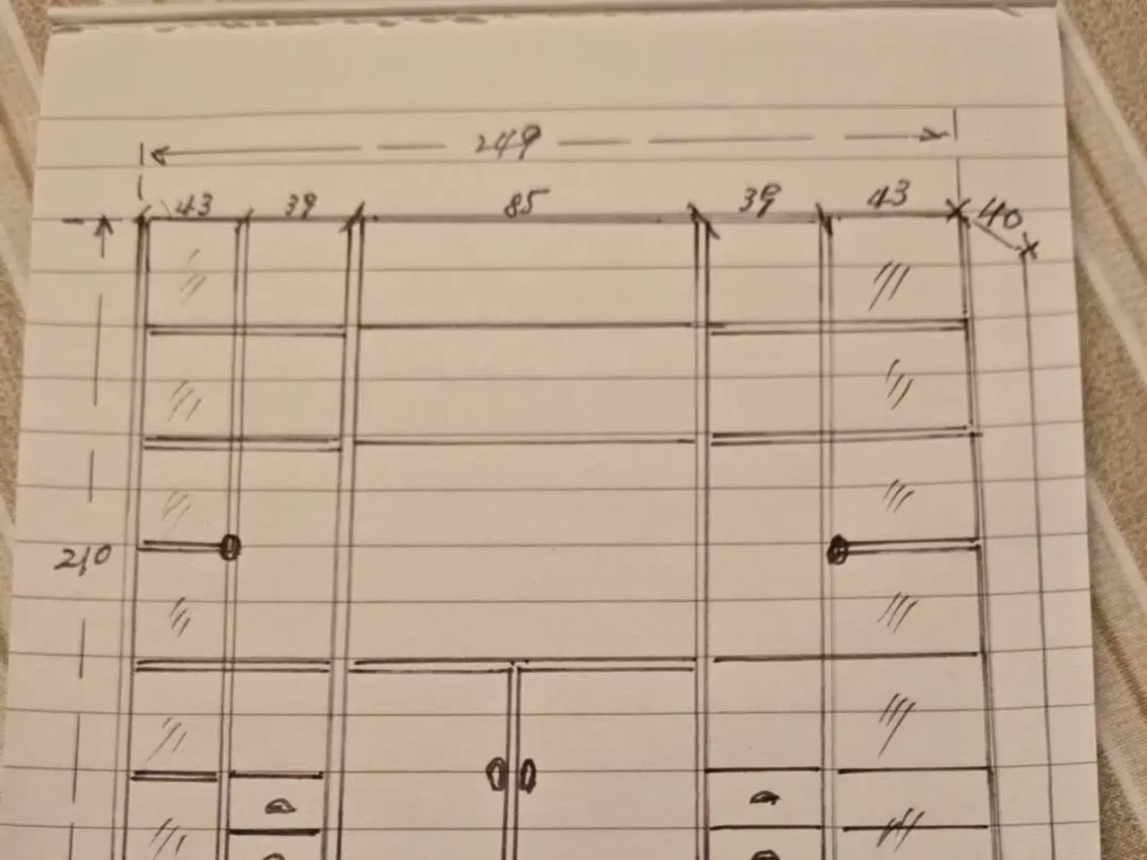 Billede 5 - Flot reol med flexibel bredden og kan adskilles