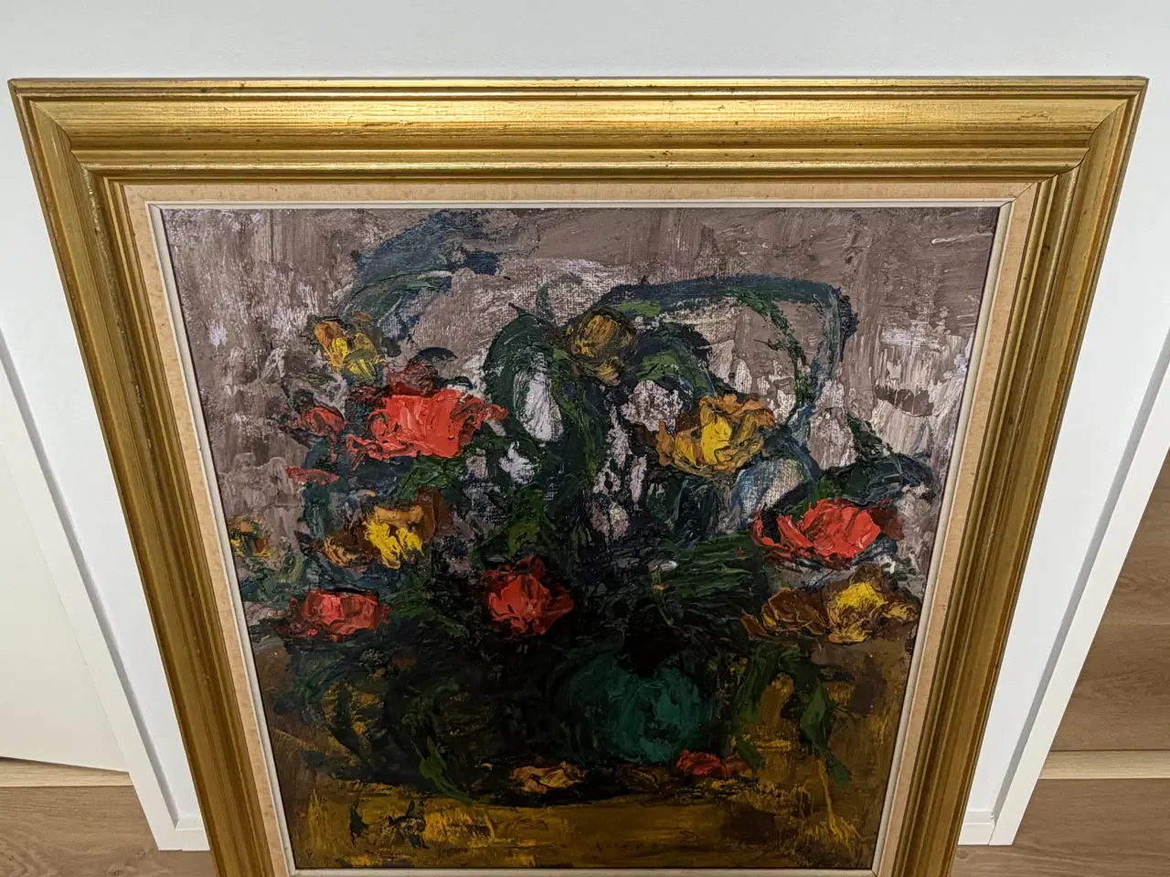 Billede 4 - Blomster maleri i kraftige farver med guldramme