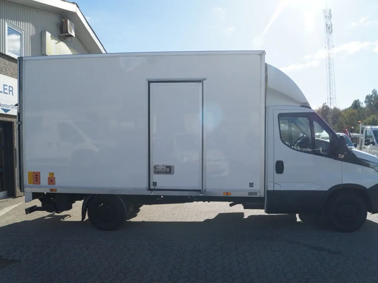 Billede 12 - Iveco Daily 2,3 35S16 Alukasse m/lift AG8