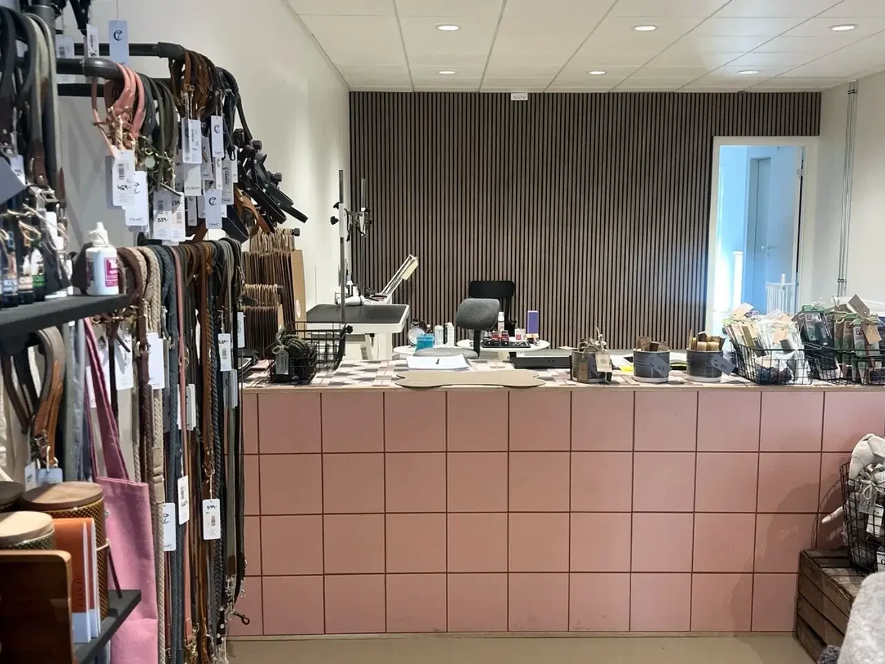 Billede 3 - Butikslokale midt på gågagden i Allerød til leje