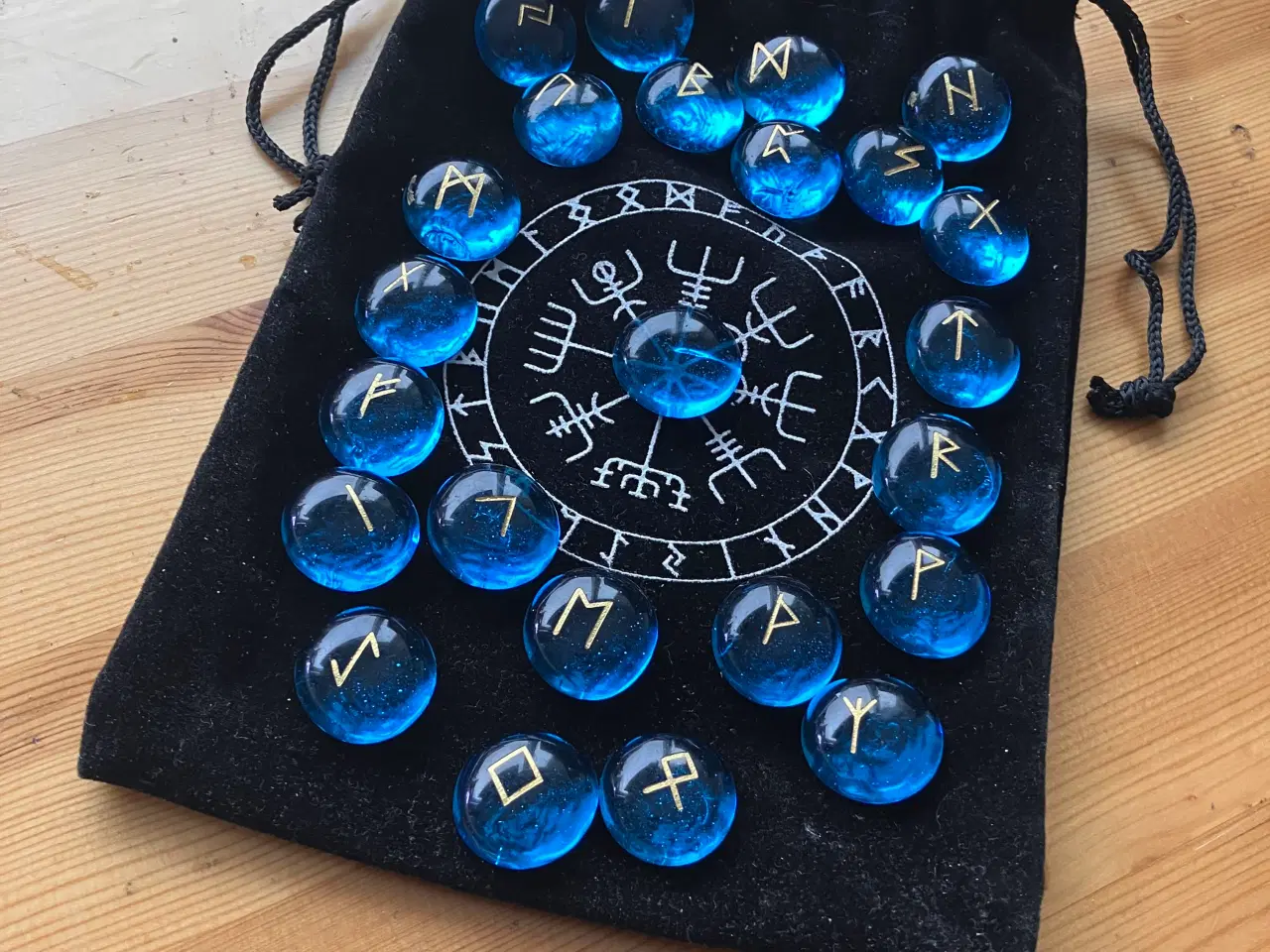 Billede 1 - 🪬Trækning af Runer. 11,6Kr🪬