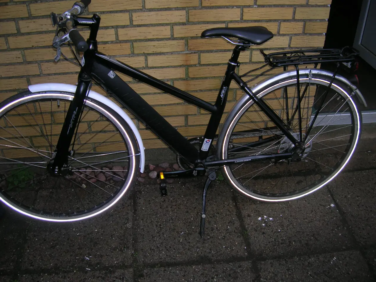 Billede 1 - pige cykel