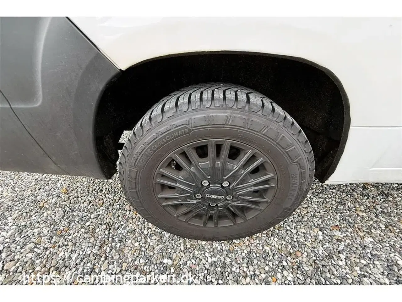 Billede 14 - 2024 - Benimar Benivan 161 ES   Kort van med enkeltsenge under 6 meter