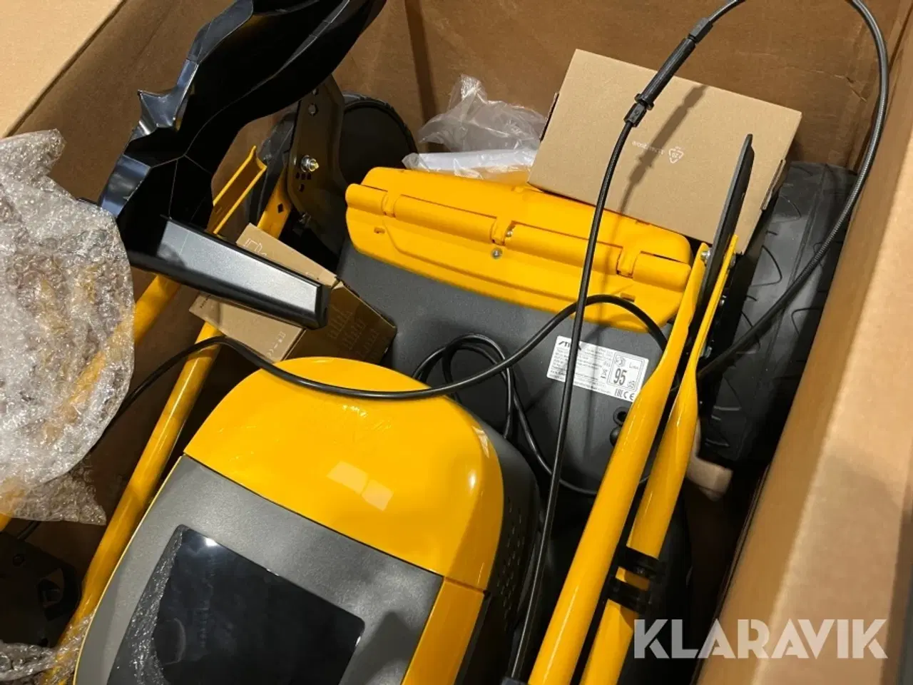 Billede 3 - Græsslåmaskine STIGA COLLECTOR 548 S AE KIT