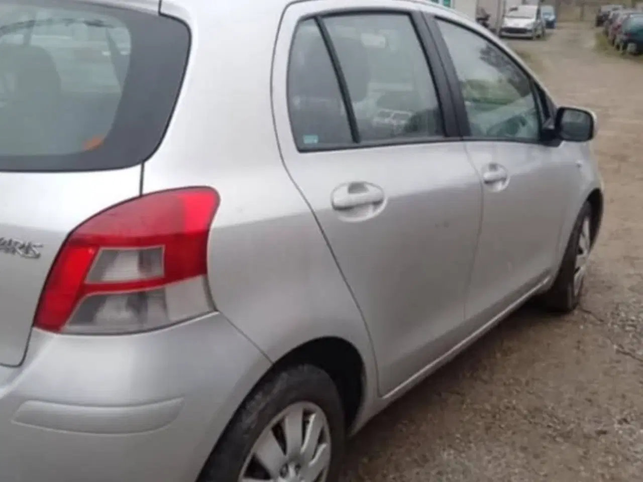 Billede 3 - Toyota Yaris 1,4 Diesel, 2010 med partikelfilter