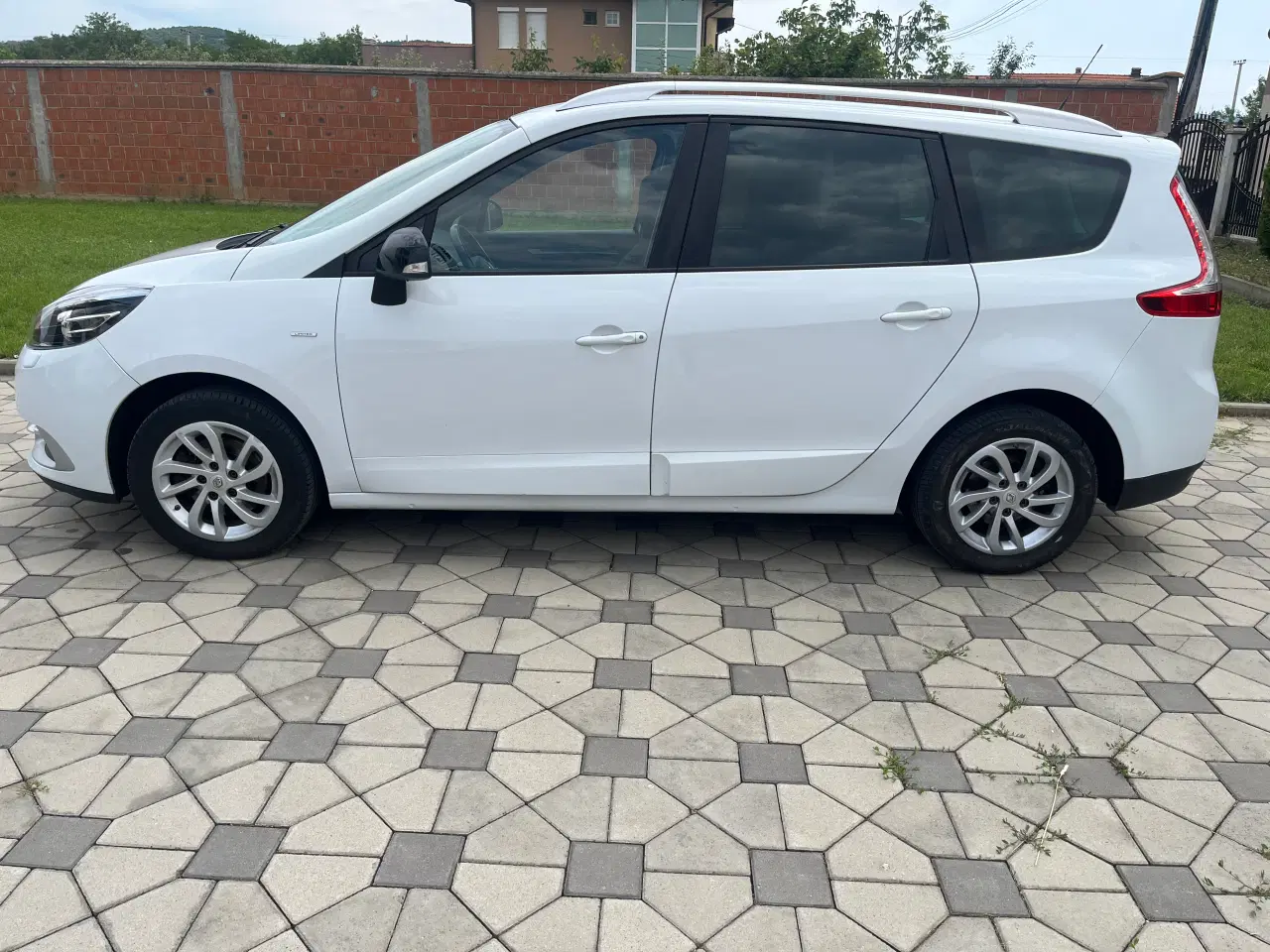 Billede 7 - 7 pers. Renault Grand Scenic fra 2015 Nysynet