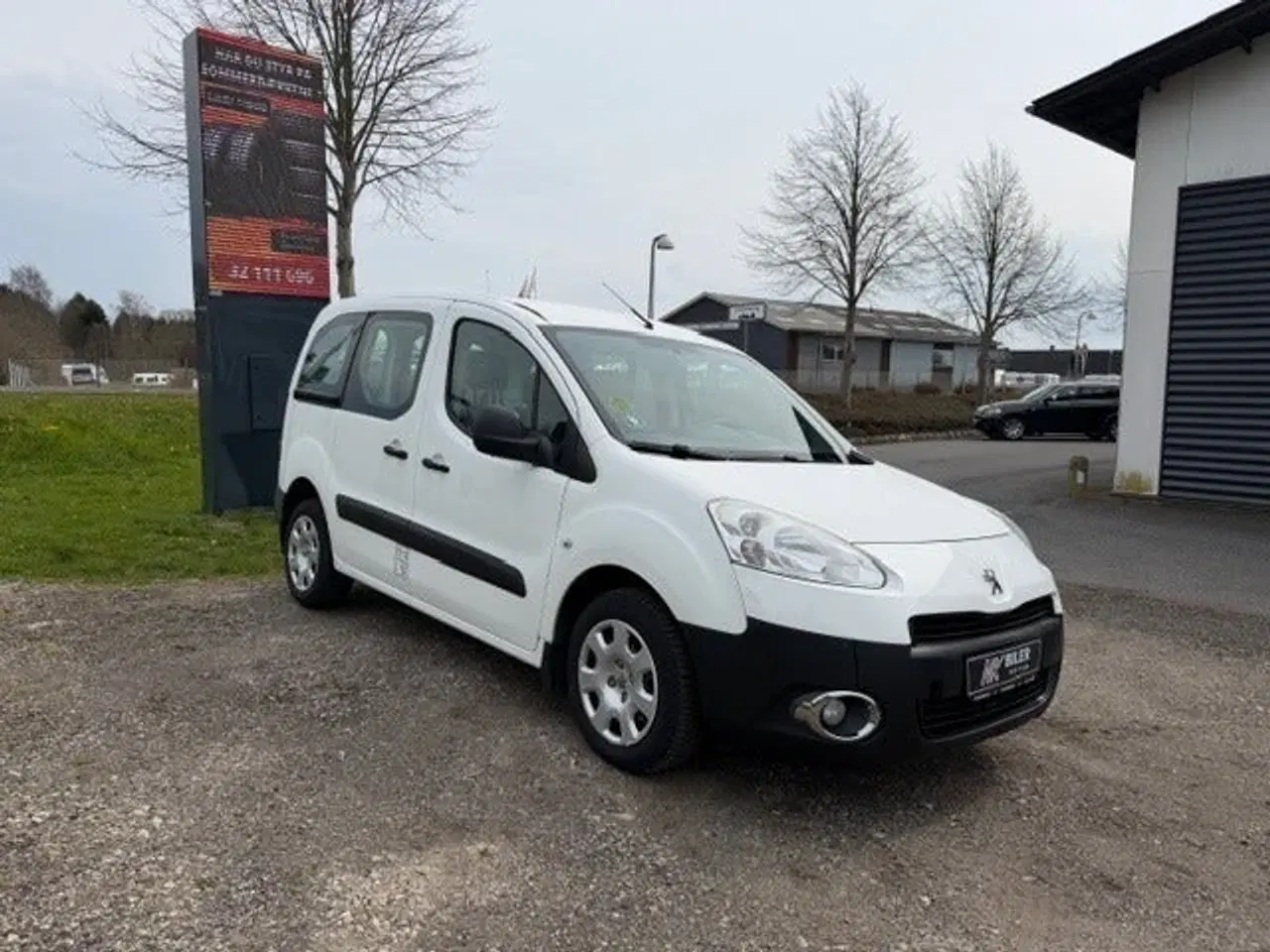 Billede 1 - Peugeot Partner 1,6 e-HDi 90 L1 Van Flexpack