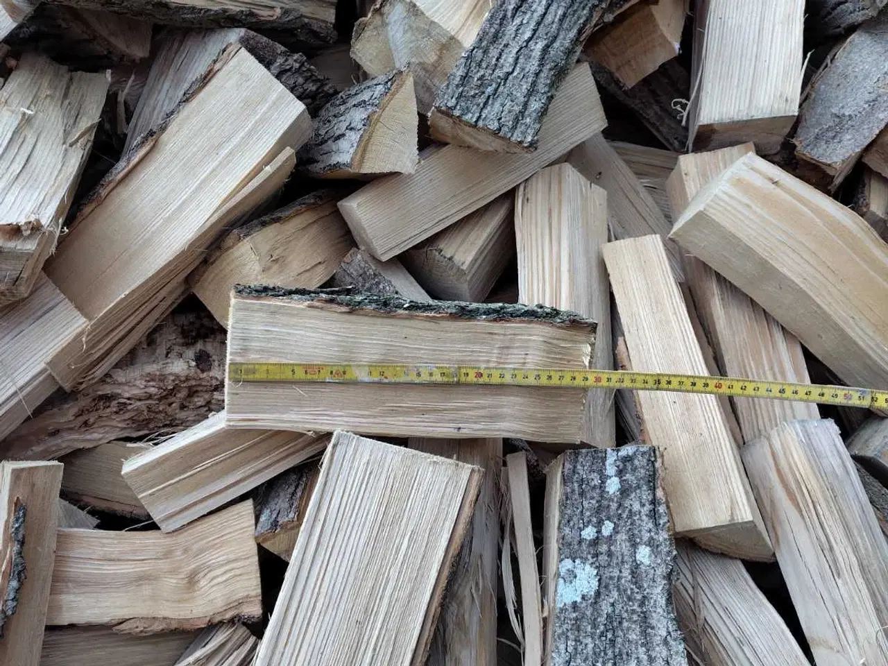Billede 2 - Brænde, tørt og fyringsklart