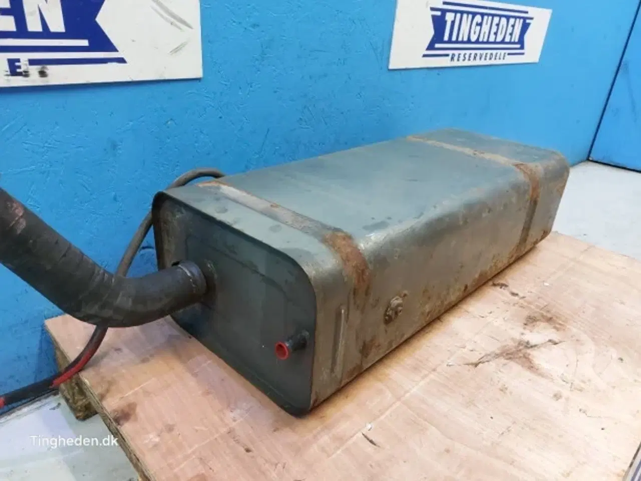 Billede 5 - Massey Ferguson 690 Dieseltank 1679609M91