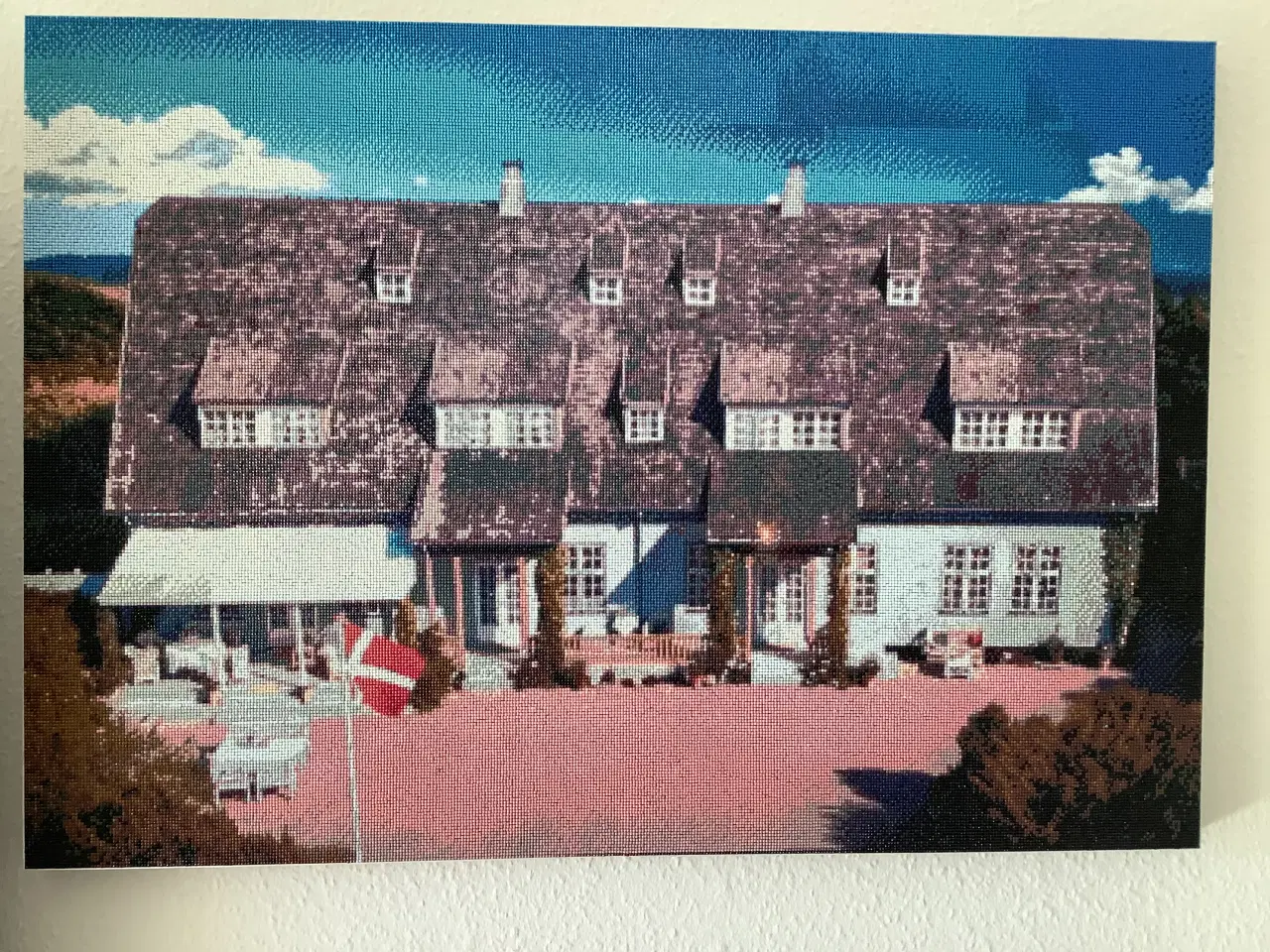 Billede 1 - Billede af badehotellet lavet af diamond paint 