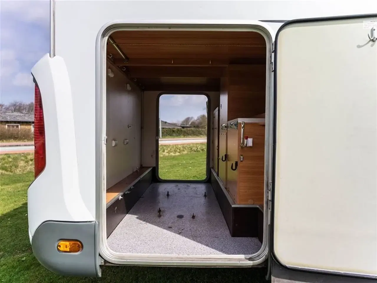 Billede 42 - 2012 - Knaus Sport 700 TI   Knaus 700 Sport – Veludstyret og klar til nye eventyr! Sælges til CVR