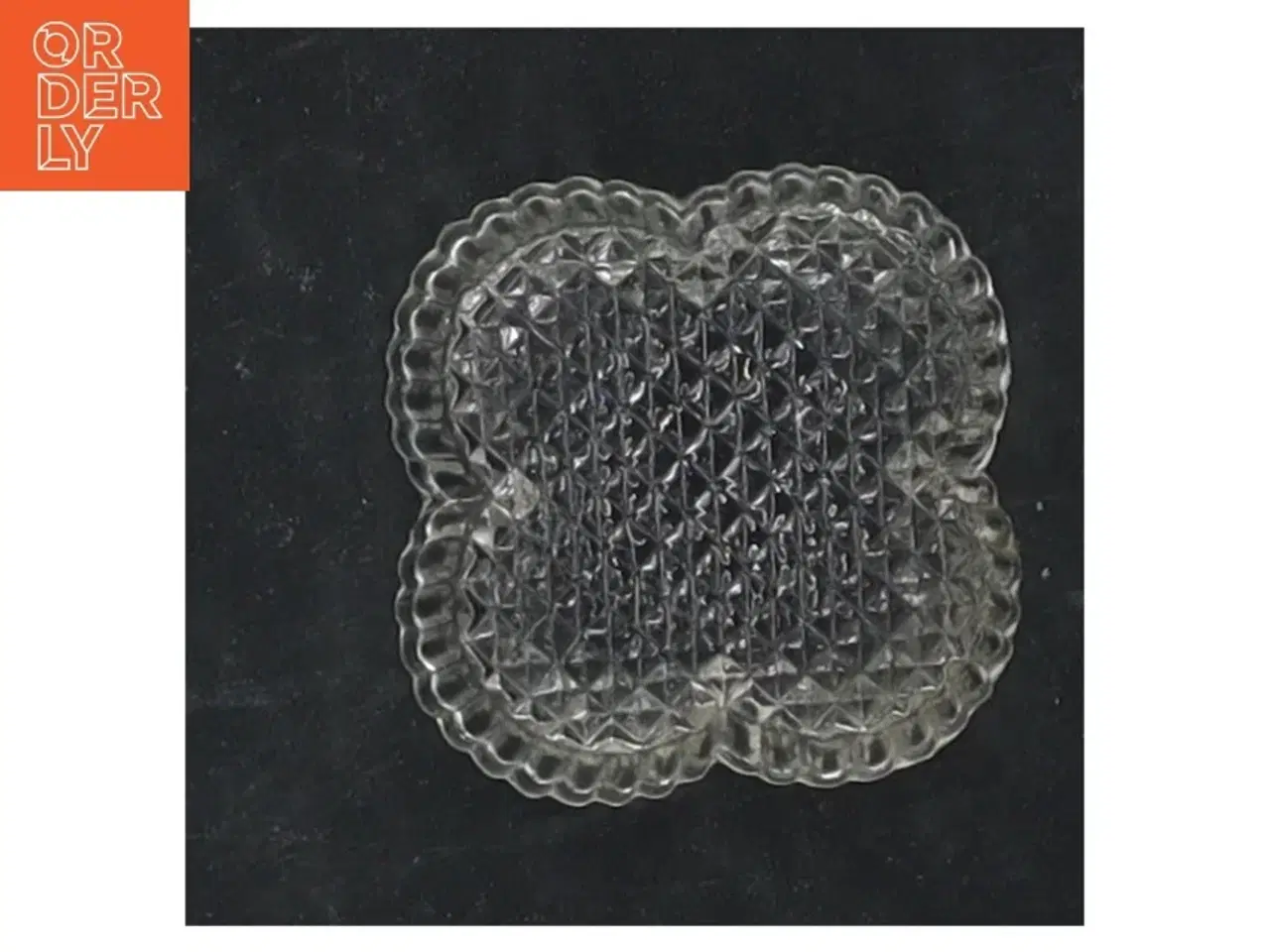 Billede 3 - Glas skål (str. 4,5x4,5 cm)