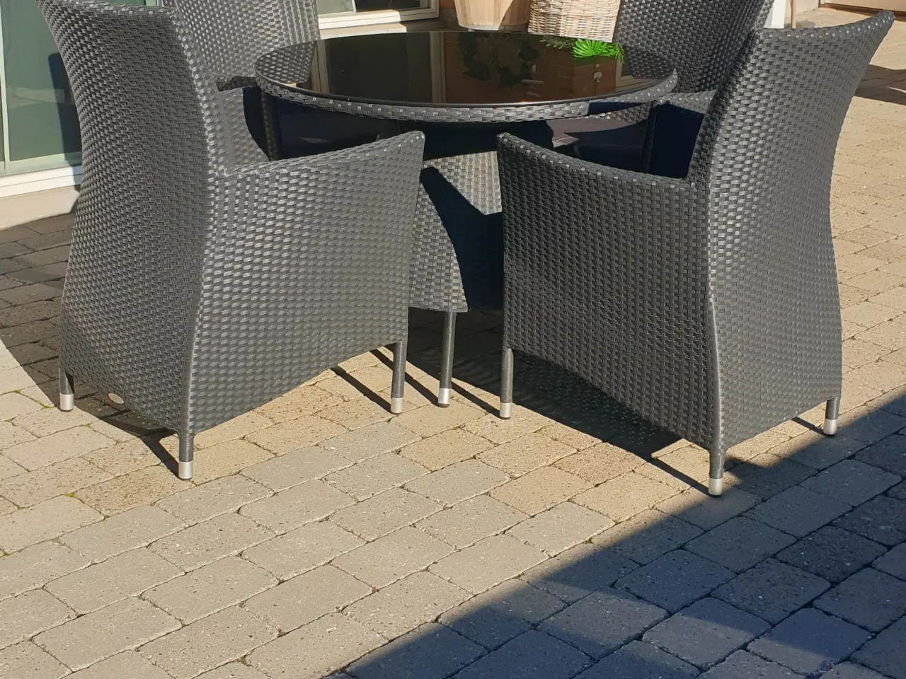 Billede 2 - Havebordsæt med 4 stole