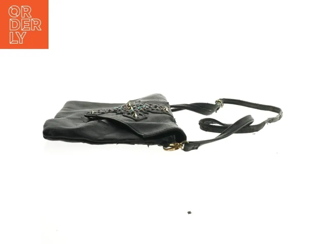 Billede 3 - Sort skuldertaske med nitter fra Divided (str. 29 cm)