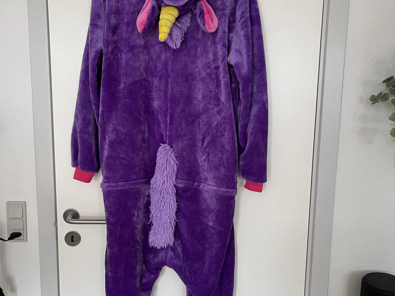 Billede 1 - Enhjørning kostume