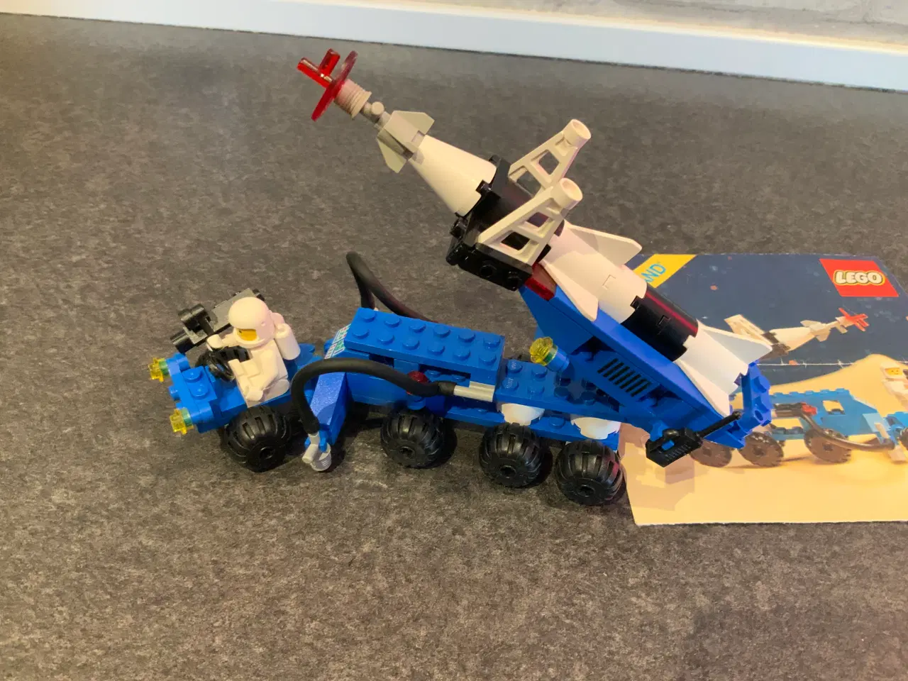Billede 4 - Lego space 6881