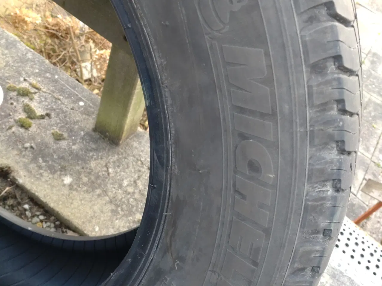 Billede 4 - Dæk 265/60R18 Michelin 