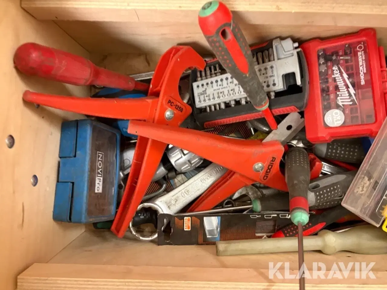 Billede 4 - Kasser med værktøj - 2 styk