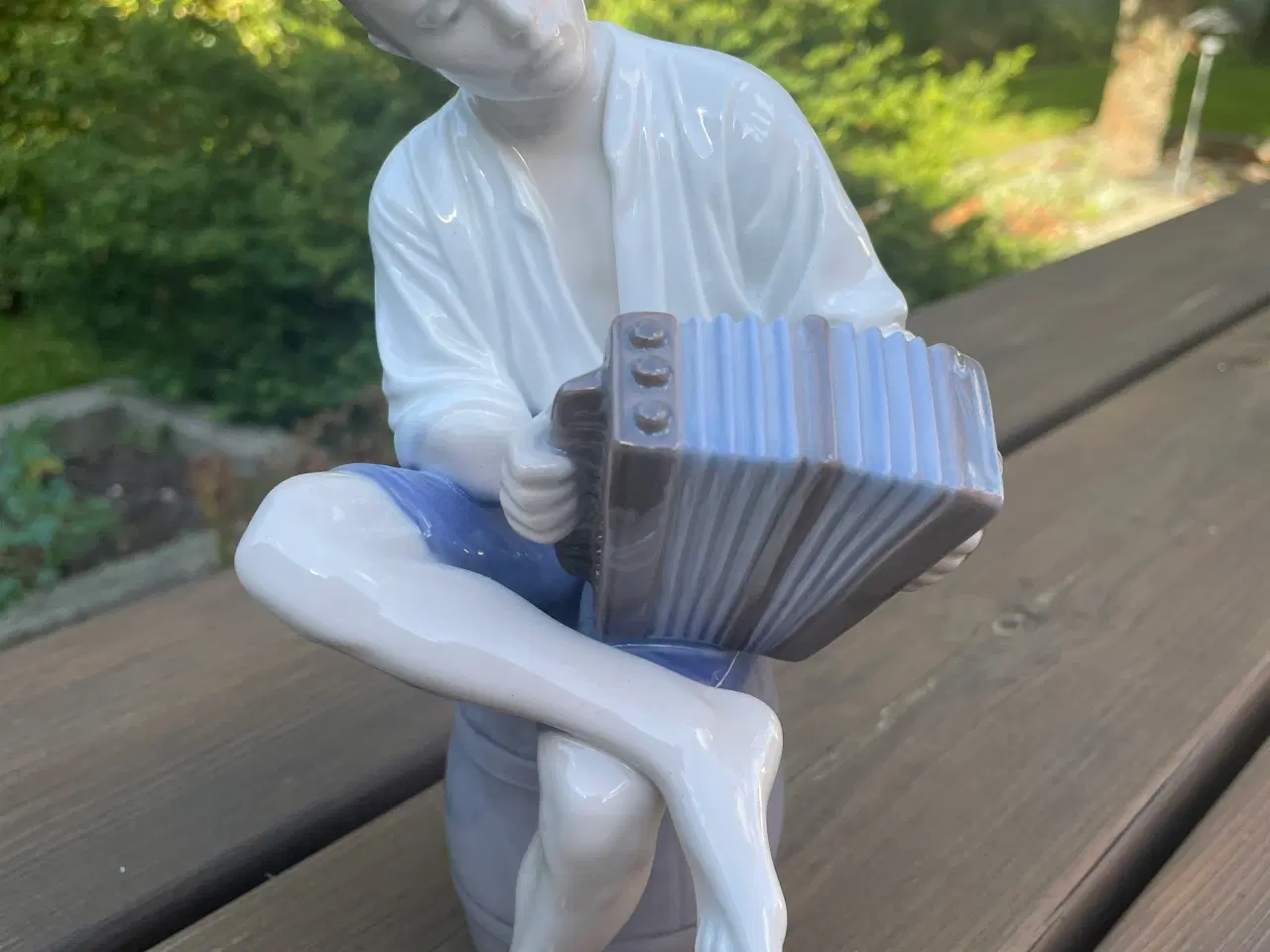 Billede 1 - Figur Harmonikaspiller (Merry Sailor) BG