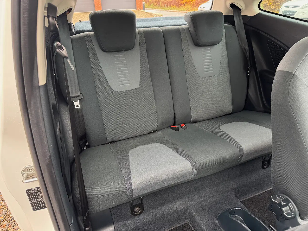 Billede 12 - Ford Ka Nysyn lav km meget pæn