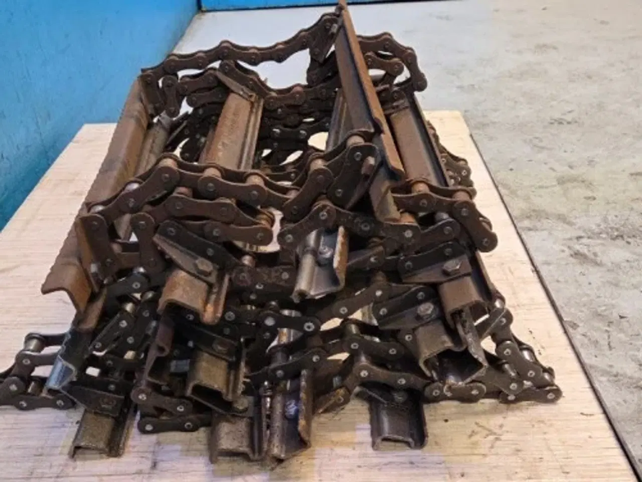 Billede 11 - Case 8010 Kæde 87283359