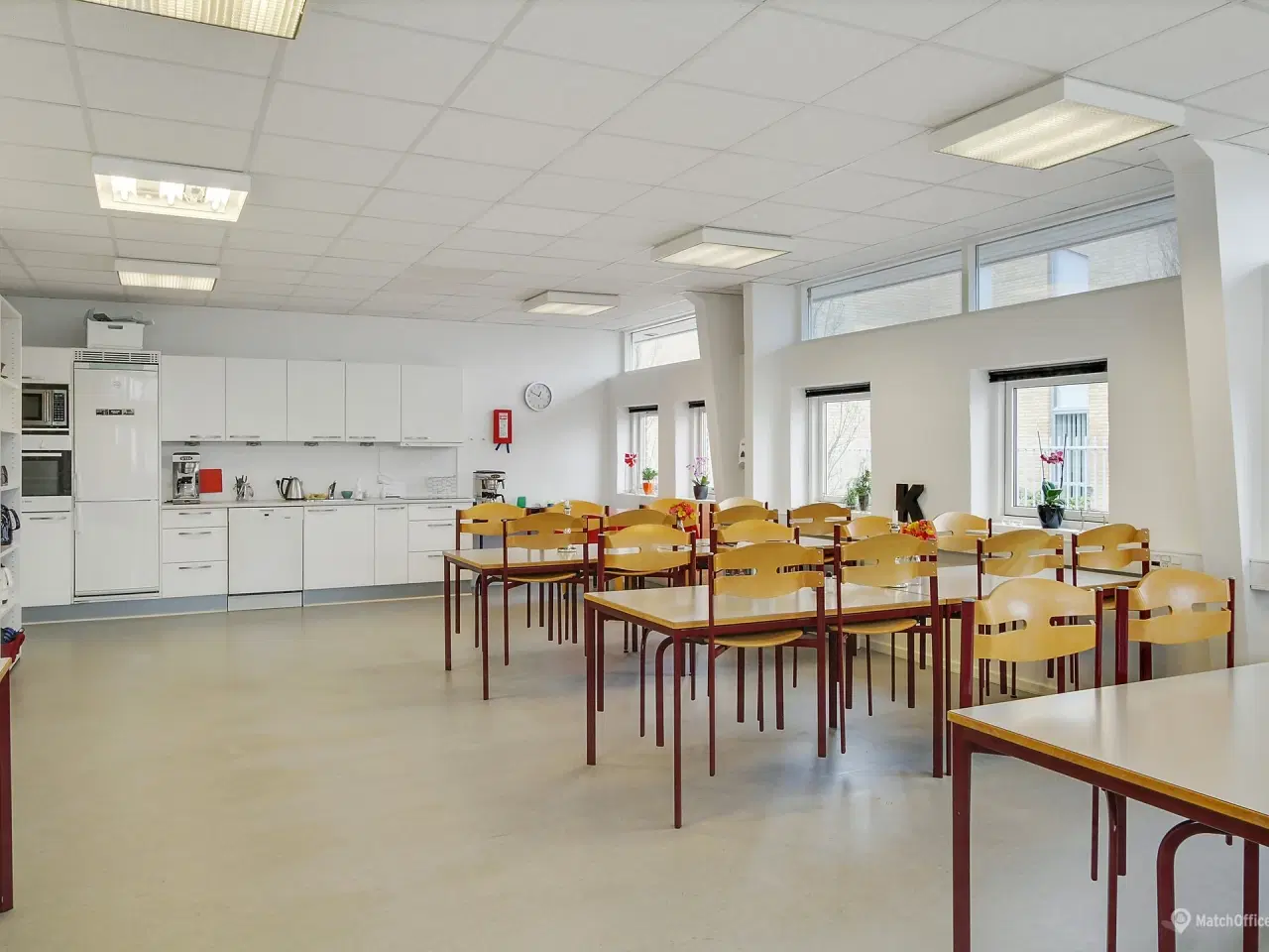 Billede 4 - Kontor. showroom. klinik. undervisning m.m. - i alt 264 kvm